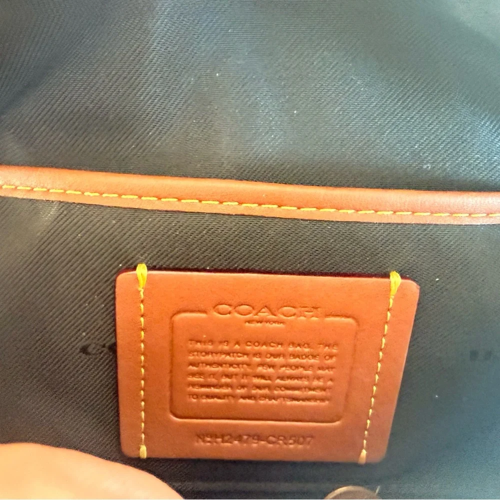 Coach Black Pebble Leather Belt Bag - Picture 6 of 7
